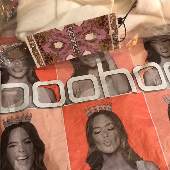 NWT “Boohoo One Shoulder Split Midi Dress” Color: White US Size 4 - Picture 7 of 7